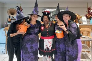 Halloween : quand le personnel d’un EHPAD du 06 se déguise